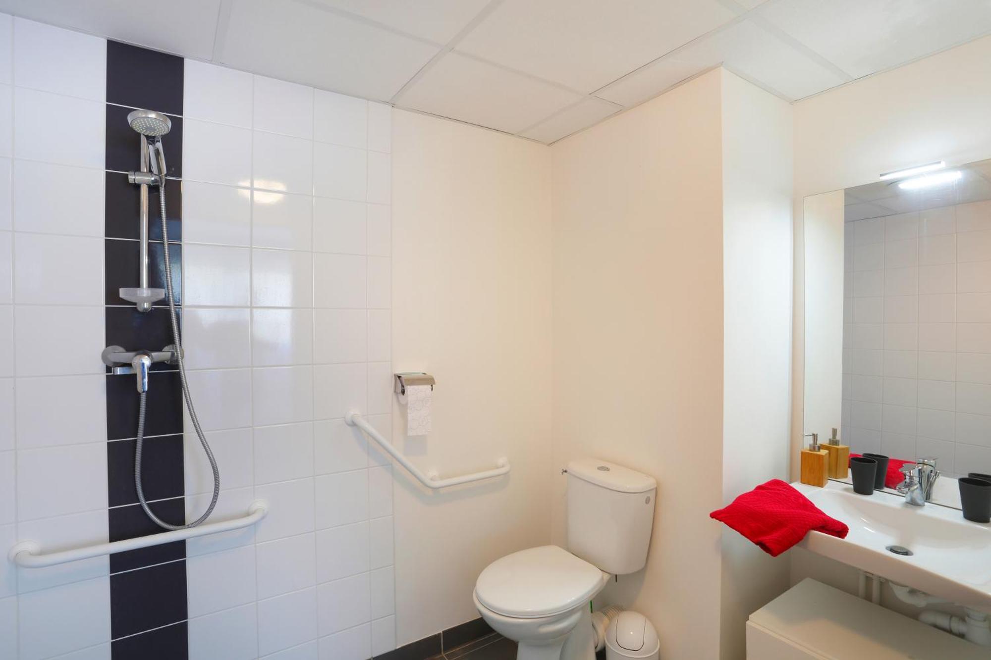 Residence Nemea Caen Beaumois Eksteriør billede